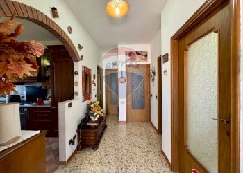 Hall / corridoio - Trilocale via privata gorizia
 
11, Lacchiarella - foto 5