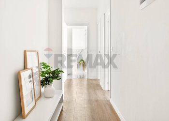 Hall / corridoio - Trilocale boccaccio
83, Busto Arsizio - foto 13