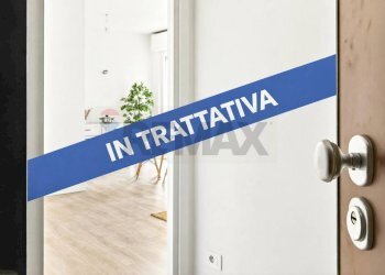 Non correlato - Three-room apartment boccaccio
 
83, Busto Arsizio - photo 1