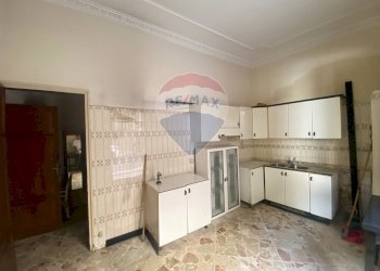 Cucina - Casa indipendente Via Novelli
 
40, Casteldaccia - foto 9