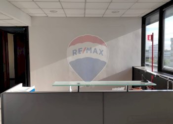 Scale - Ufficio Corso Stati Uniti
 
14 bis, Padova - foto 7