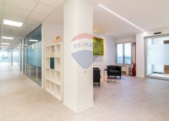 Hall / corridoio - Ufficio Corso Stati Uniti
 
14 bis, Padova - foto 3