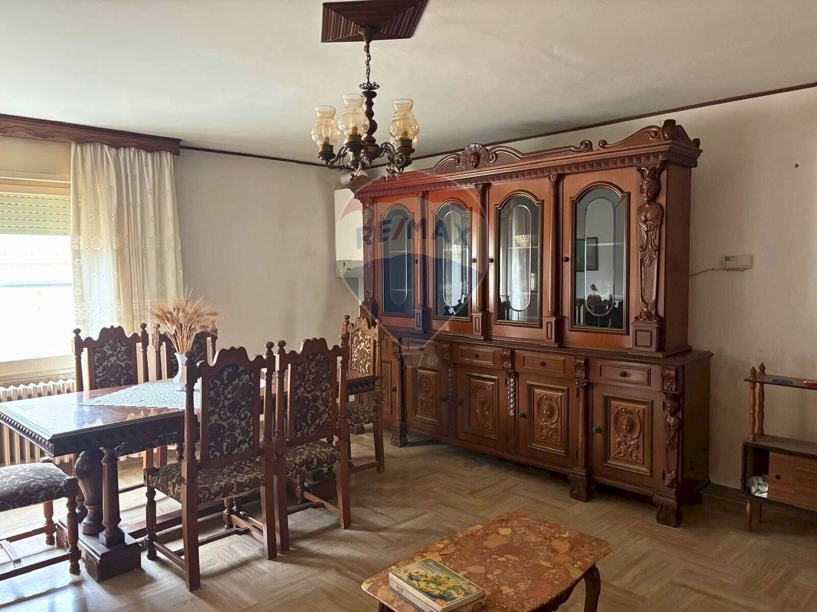 Sala da pranzo - Semi-detached house Via Cantò
 
93, Cepagatti - photo 3