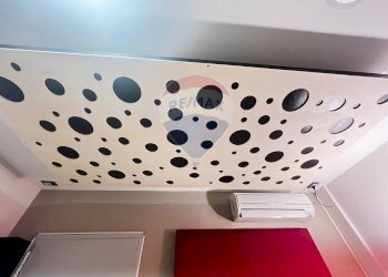 Dettagli - Box via Lombardia
 
149 g, Campobasso - foto 5