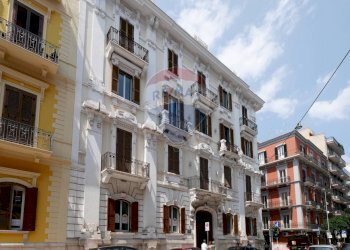 Edificio all\'aperto - Appartamento Via Beata Elia di San Clemente
 
221, Bari - foto 16