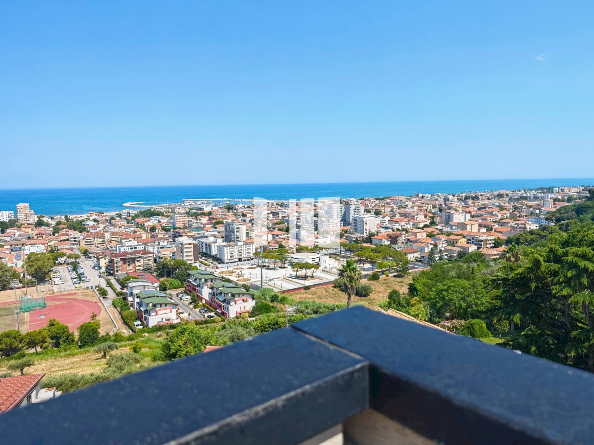 Foto 3 - Attic Viale dello Splendore
 
14, Giulianova - photo 3