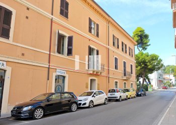 Foto 20 - Bilocale via XXIV maggio
 
27, Giulianova - foto 20