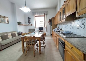 Cucina - Appartamento via Roma, 74, Pregnana Milanese - foto 4