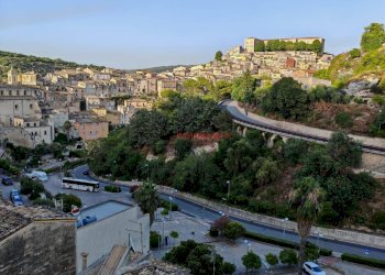 Foto 1 - Casa indipendente via velardo
 
71, Ragusa - foto 1