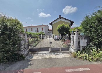 Zona - Villa strada Provinciale Casale Alessandria, 57, Casale Monferrato - foto 1