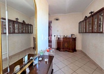 Ingresso - Villa strada Provinciale Casale Alessandria, 57, Casale Monferrato - foto 16