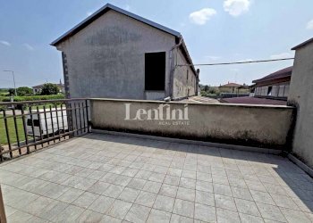 Terrazzo - Villa strada Provinciale Casale Alessandria, 57, Casale Monferrato - foto 27