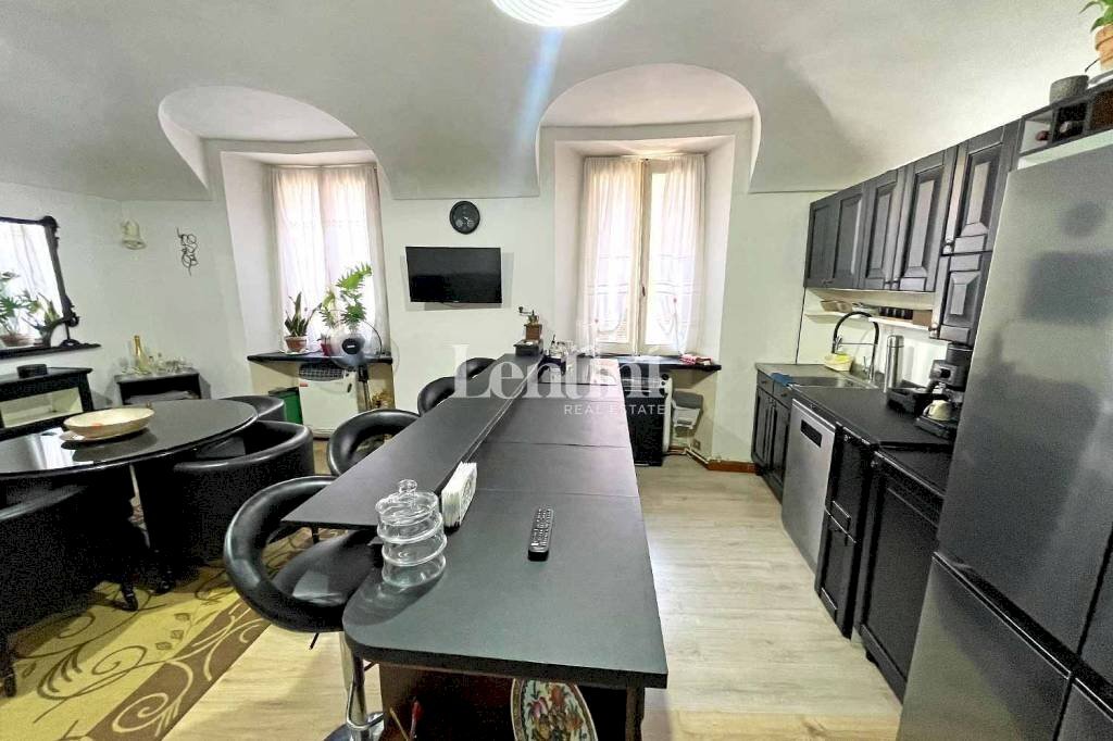 Cucina - Appartamento via Guglielmo Caccia, 7, Casale Monferrato - foto 3