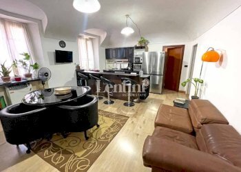 Salone - Appartamento via Guglielmo Caccia, 7, Casale Monferrato - foto 1