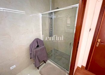 Bagno - Appartamento via Guglielmo Caccia, 7, Casale Monferrato - foto 9