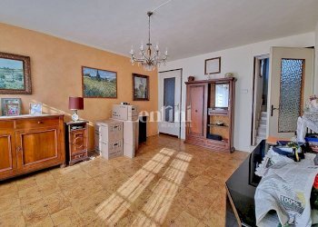 Salone - Villa via San Martino, Borgo San Martino - foto 11