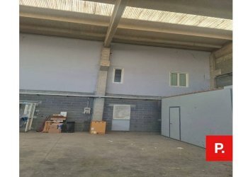 Foto 6 - Capannone via industria
 
7, Sannazzaro de' Burgondi - foto 6