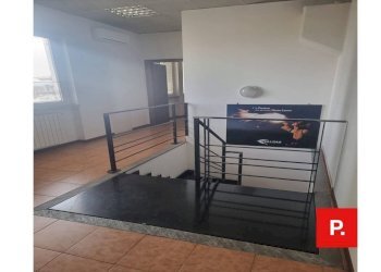 Foto 33 - Capannone via industria
 
7, Sannazzaro de' Burgondi - foto 33