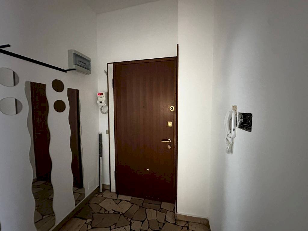 Ingresso - Trilocale via Valgella, 10, Varese - foto 2