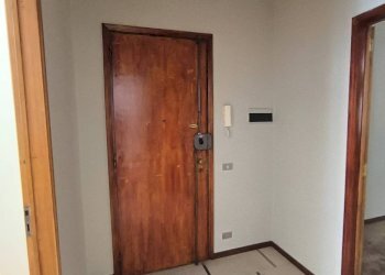 Ingresso - Three-room apartment via 20 Settembre, 45, Cuneo (neighborhood Centro) - photo 16