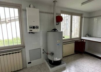 Cucina - Casa indipendente via Murasse, 20, Mezzenile - foto 35