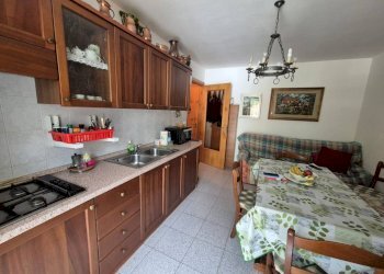 Cucina - Bilocale via Umberto I, Fenestrelle - foto 6