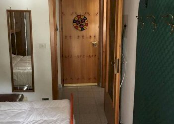 Camera da letto - Two-room apartment via Umberto I, Fenestrelle - photo 13