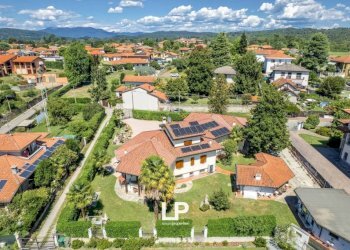 Vista - Villa via Filippo Turati, 8, Castelletto Sopra Ticino - foto 1