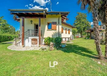 Giardino - Villa via Filippo Turati, 8, Castelletto Sopra Ticino - foto 15