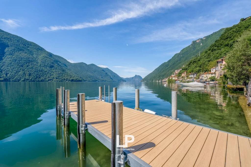 Vista - Three-room apartment via statale 102, Valsolda - photo 1