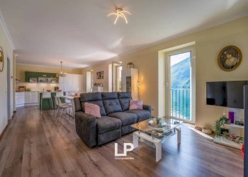 Salone - Trilocale via statale 102, Valsolda - foto 28