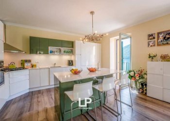 Cucina - Trilocale via statale 102, Valsolda - foto 33