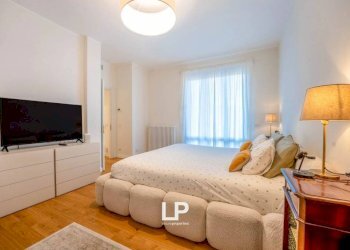 Camera da letto - Appartamento via al Collegio, 23, Verbania - foto 12