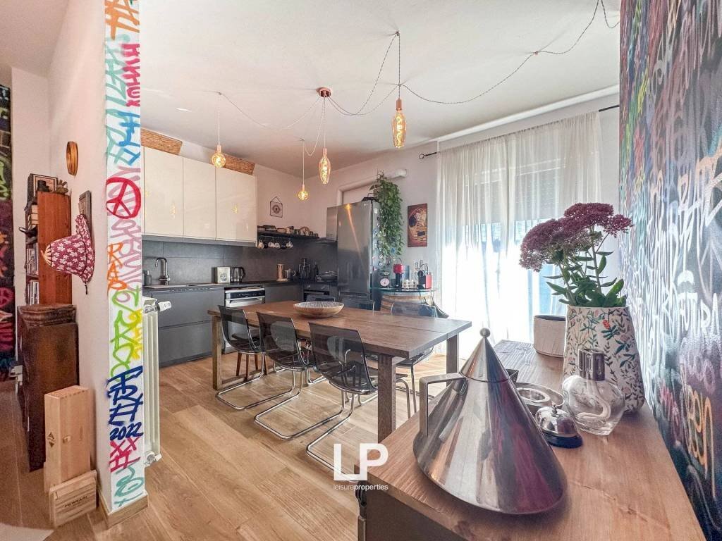 Cucina - Appartamento via Sempione, 94, Castelletto Sopra Ticino - foto 2