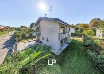 Giardino - Villa via Verona 15, Castelletto Sopra Ticino - foto 8