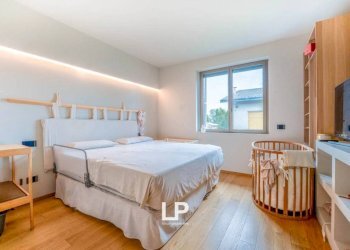 Camera da letto - Villa via Verona 15, Castelletto Sopra Ticino - foto 28