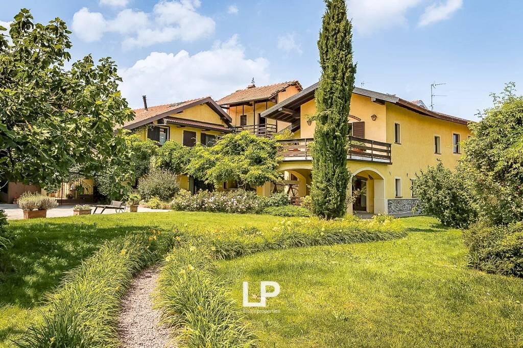 Giardino - Rustico via 1 Maggio, Castelletto Sopra Ticino - foto 3