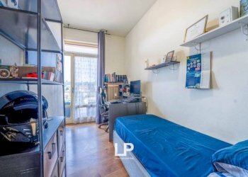 Camera da letto - Quadrilocale via Torino, 12, Arona - foto 16