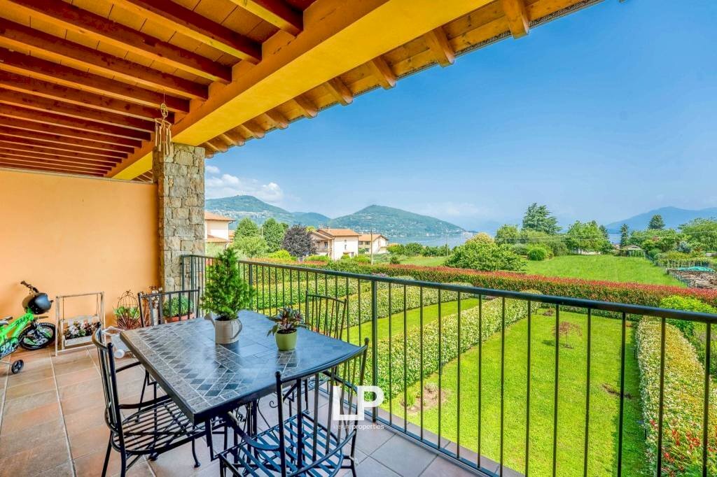 Terrazzo - Apartment via Quassa, 6A, Ranco - photo 1