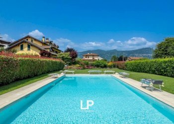 Piscina - Appartamento via Quassa, 6A, Ranco - foto 5