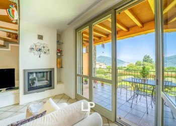 Salone - Appartamento via Quassa, 6A, Ranco - foto 9