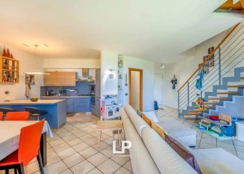 Salone - Appartamento via Quassa, 6A, Ranco - foto 11