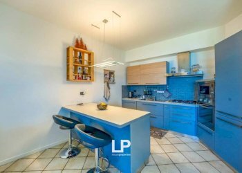 Cucina - Appartamento via Quassa, 6A, Ranco - foto 13