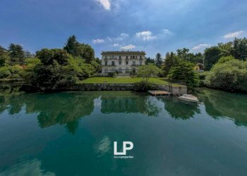 Piscina - Appartamento via 1º Maggio 50, Castelletto Sopra Ticino - foto 3