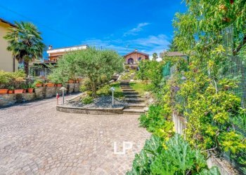 Giardino - Appartamento viale Rimembranze, 37, Meina - foto 2