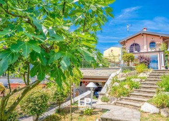 Giardino - Appartamento viale Rimembranze, 37, Meina - foto 4