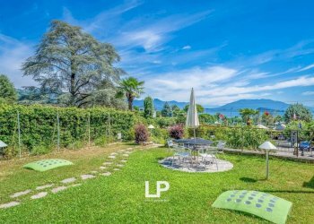 Giardino - Appartamento viale Rimembranze, 37, Meina - foto 6