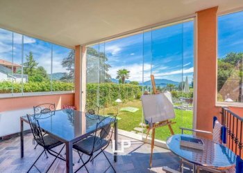 Veranda - Appartamento viale Rimembranze, 37, Meina - foto 8