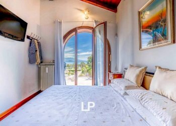 Camera da letto - Appartamento viale Rimembranze, 37, Meina - foto 18