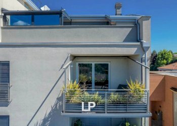 Facciata - Appartamento via Bellaria, 15, Sesto Calende - foto 9